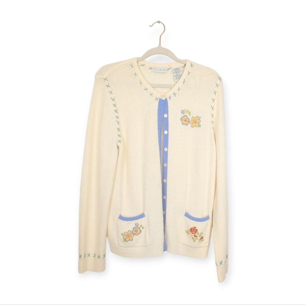 Vintage White Stag Cream Knit Floral Embroidered Button Front Cardigan Size M